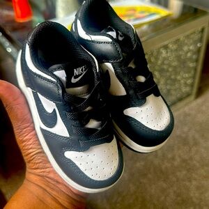 Toddler sneakers